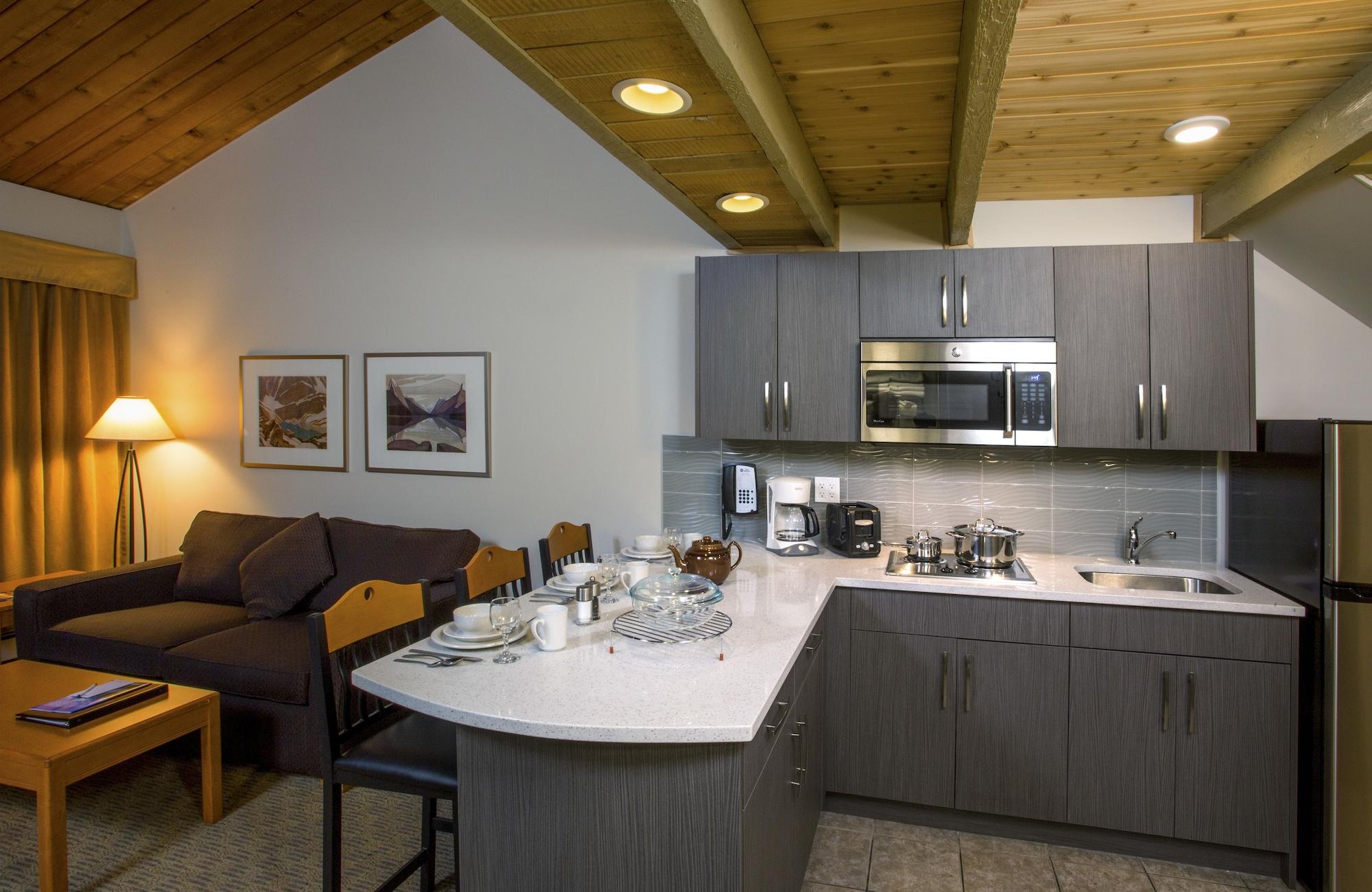 Hotel Inn&suites 3*